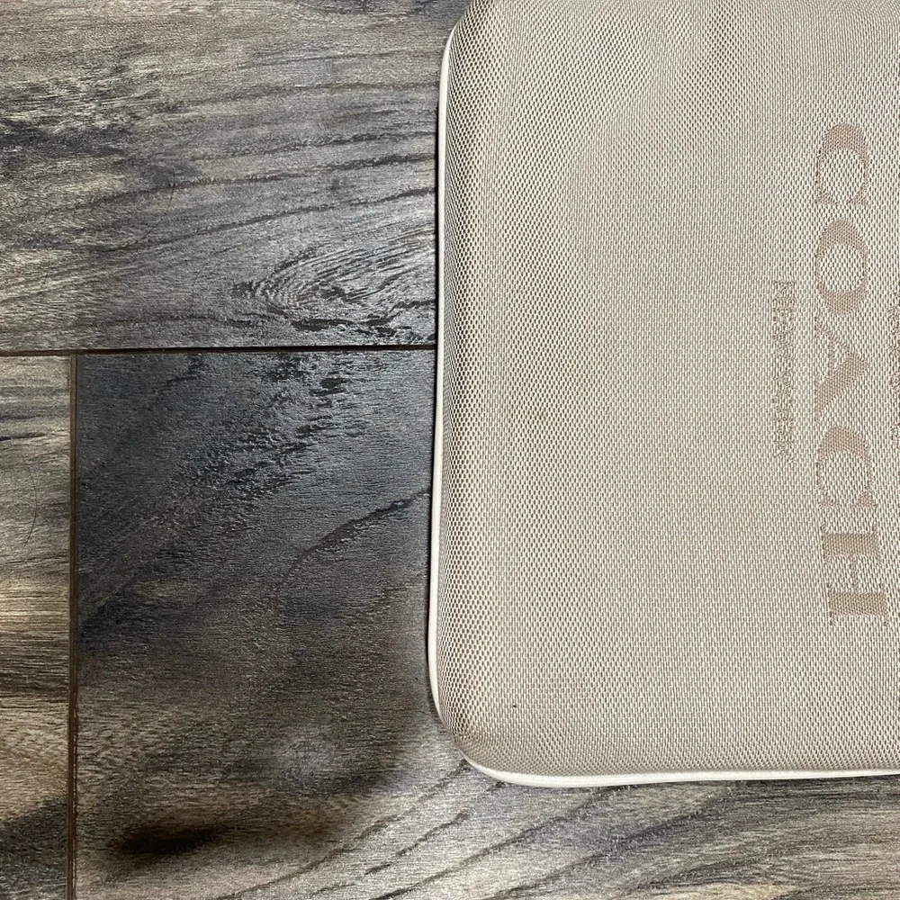 COACH || Crossbody